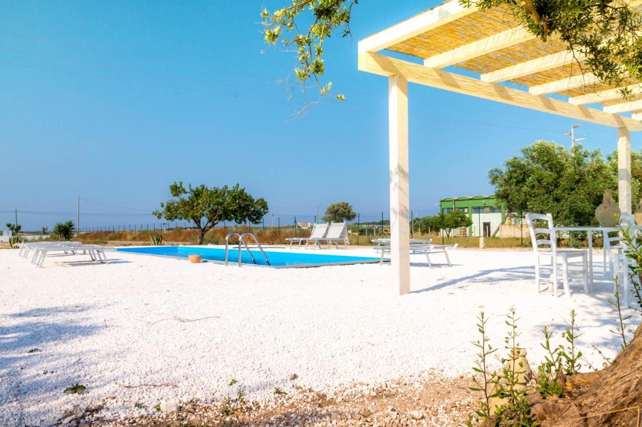 Isola Dei Poeti Bed & Breakfast Марцамеми Екстериор снимка