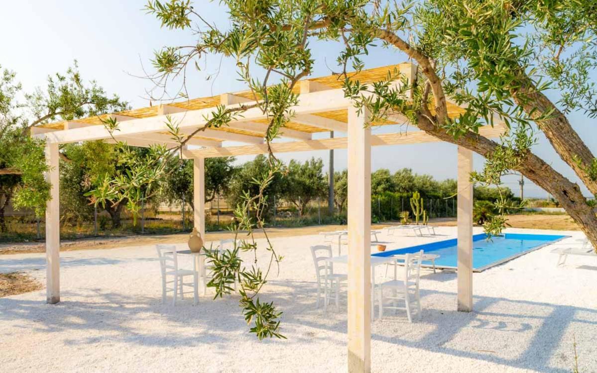 Isola Dei Poeti Bed & Breakfast Марцамеми Екстериор снимка
